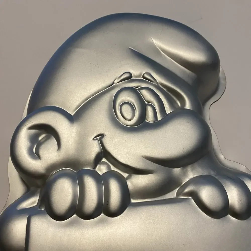 Vintage 1983 Wilton Peyo Smurf Character Cake Pan #502-4033 Aluminum Korea